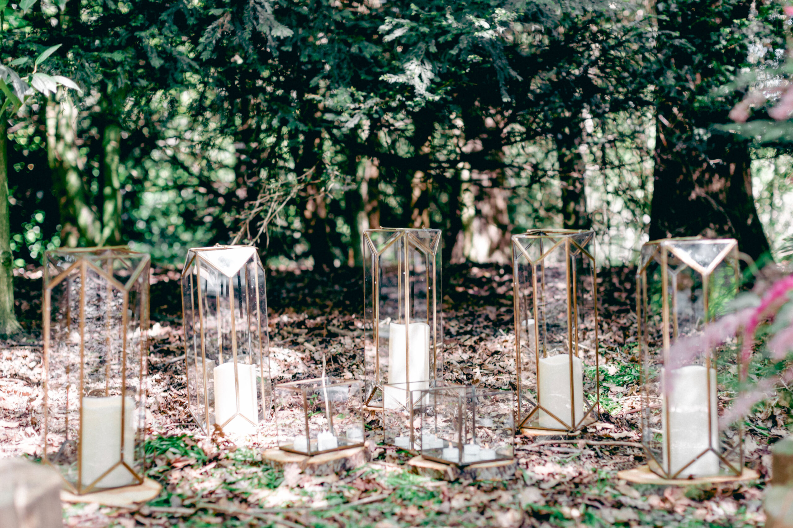 Lanterns - Brass - Image 3